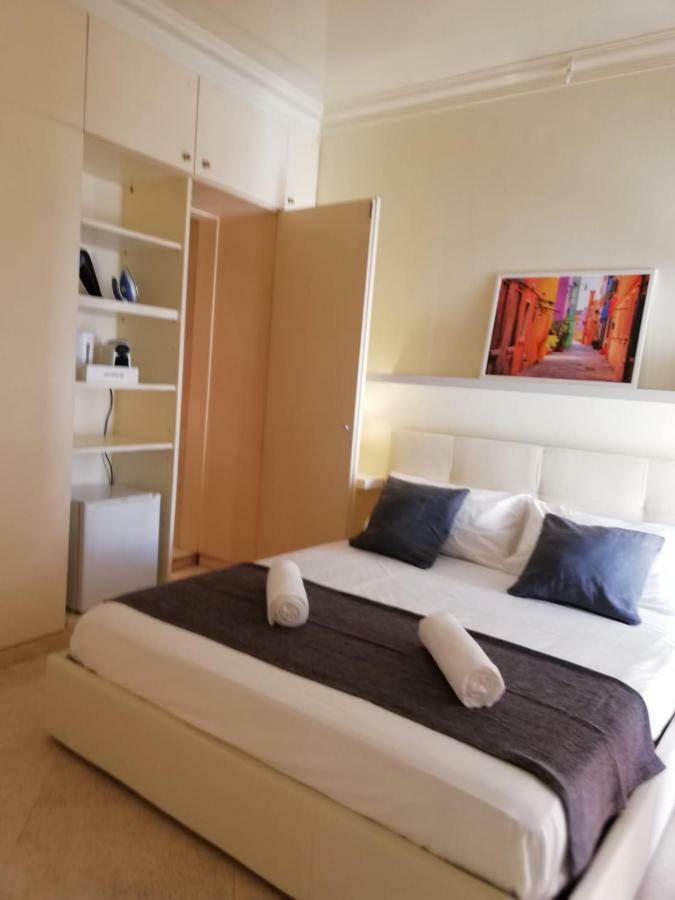 Navona Private Rooms Bnb Rome Bagian luar foto