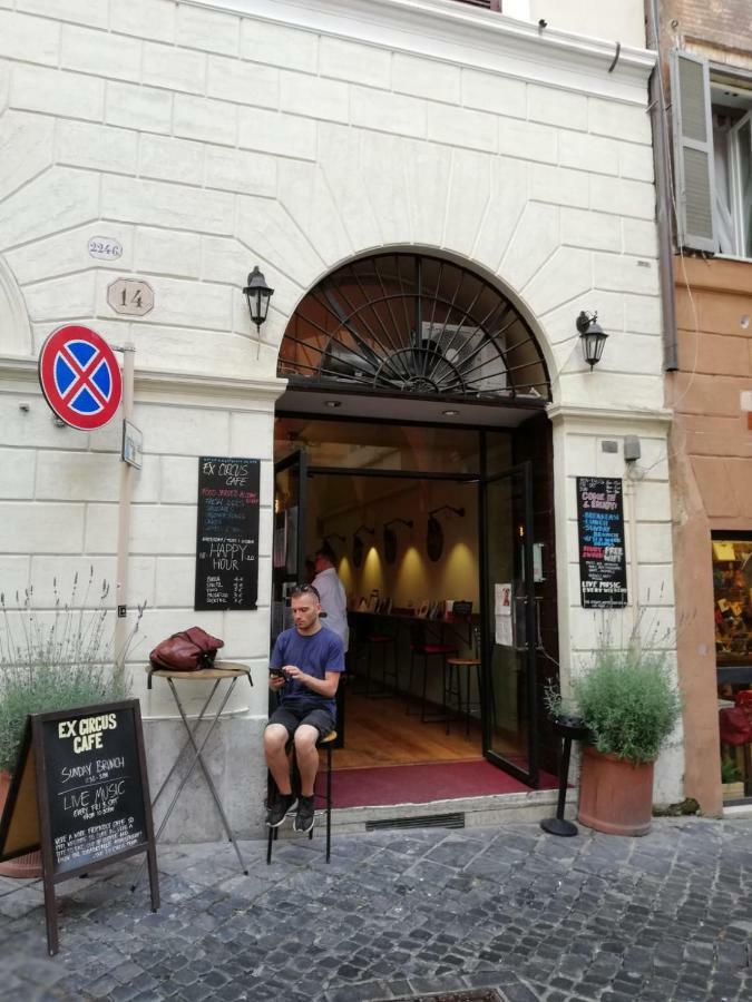Navona Private Rooms Bnb Rome Bagian luar foto